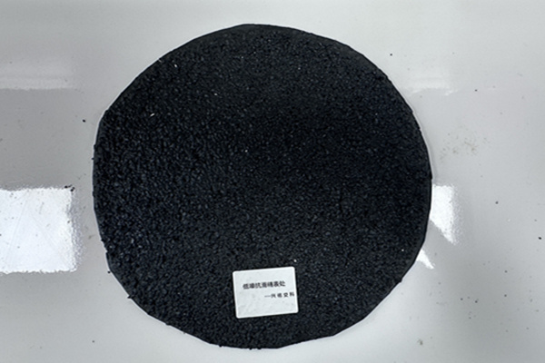 低躁抗滑精表處技術